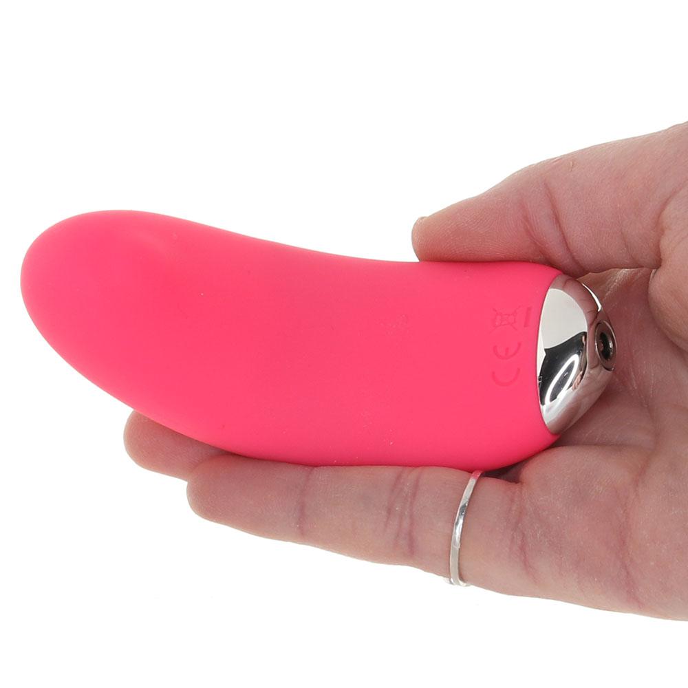 Niki Rechargeable Magnetic Panty Vibe in Foxy Pink